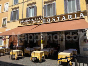 Nel cuore del Ghetto tra storie e leggende della Roma antica e di quella papale
