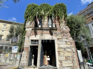 Genova: una storia incredibile di crociati, navigatori, mercanti, inventori ed artisti